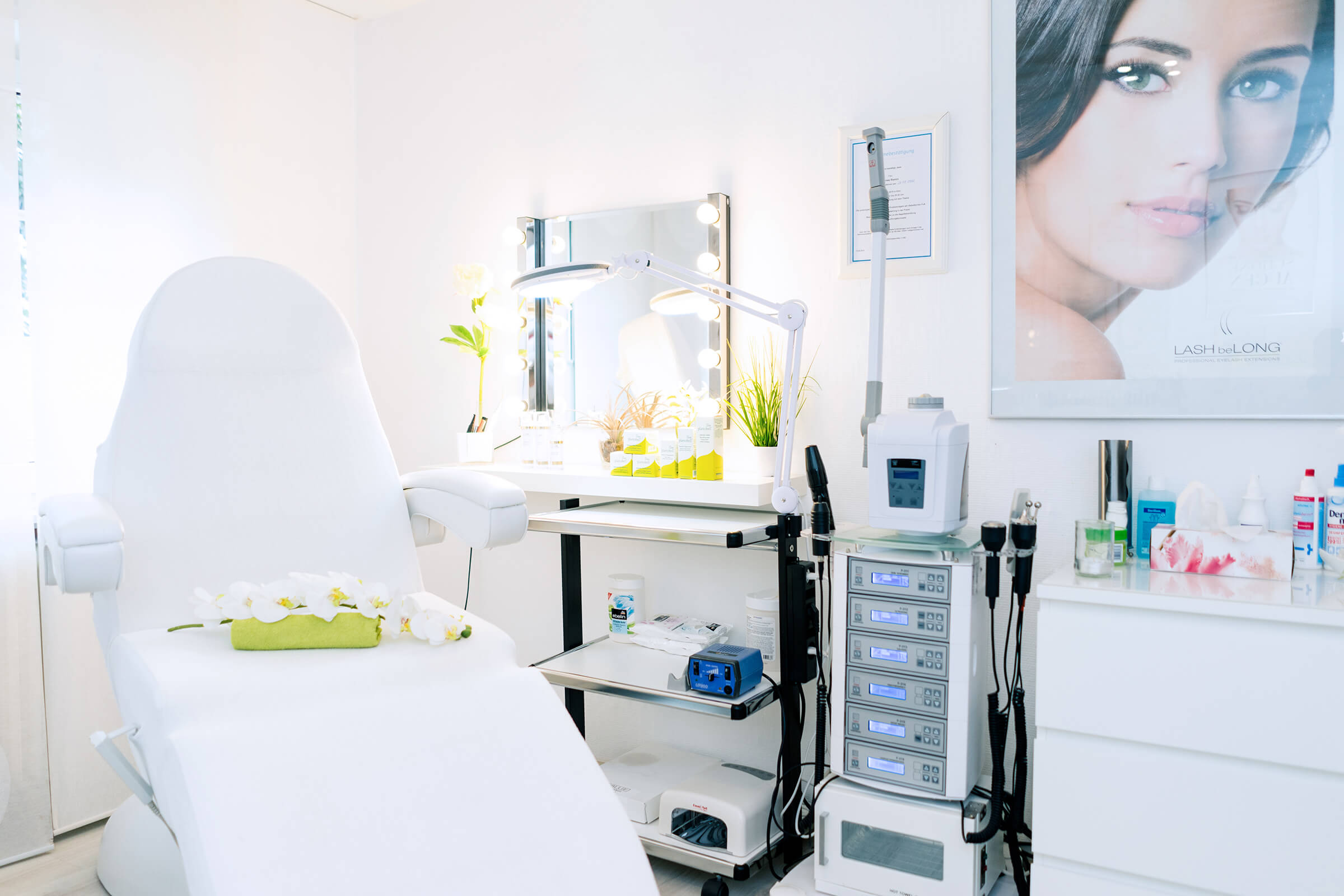 Behandlungsraum im Kosmetikstudio Artistica in Neuwied – moderne Ausstattung